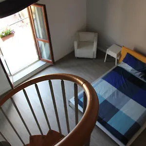 Irooms Station Πανσιόν